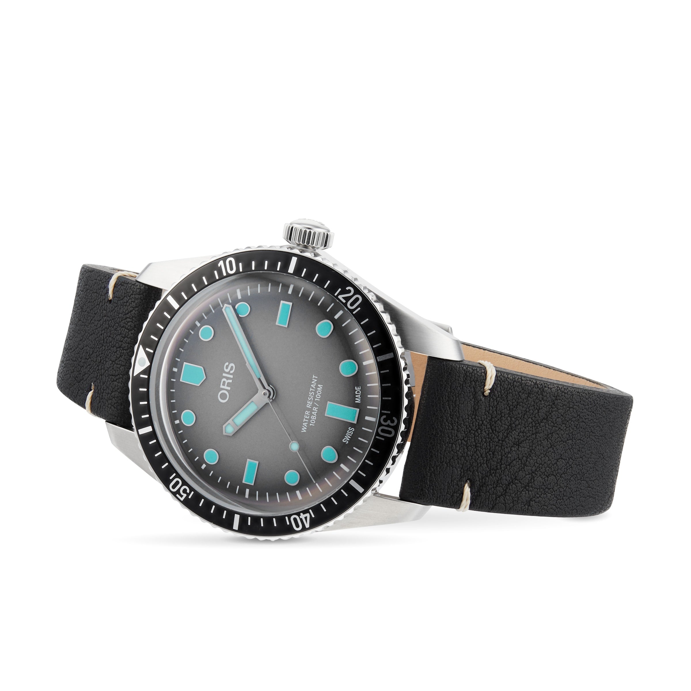 Divers Sixty‑Five