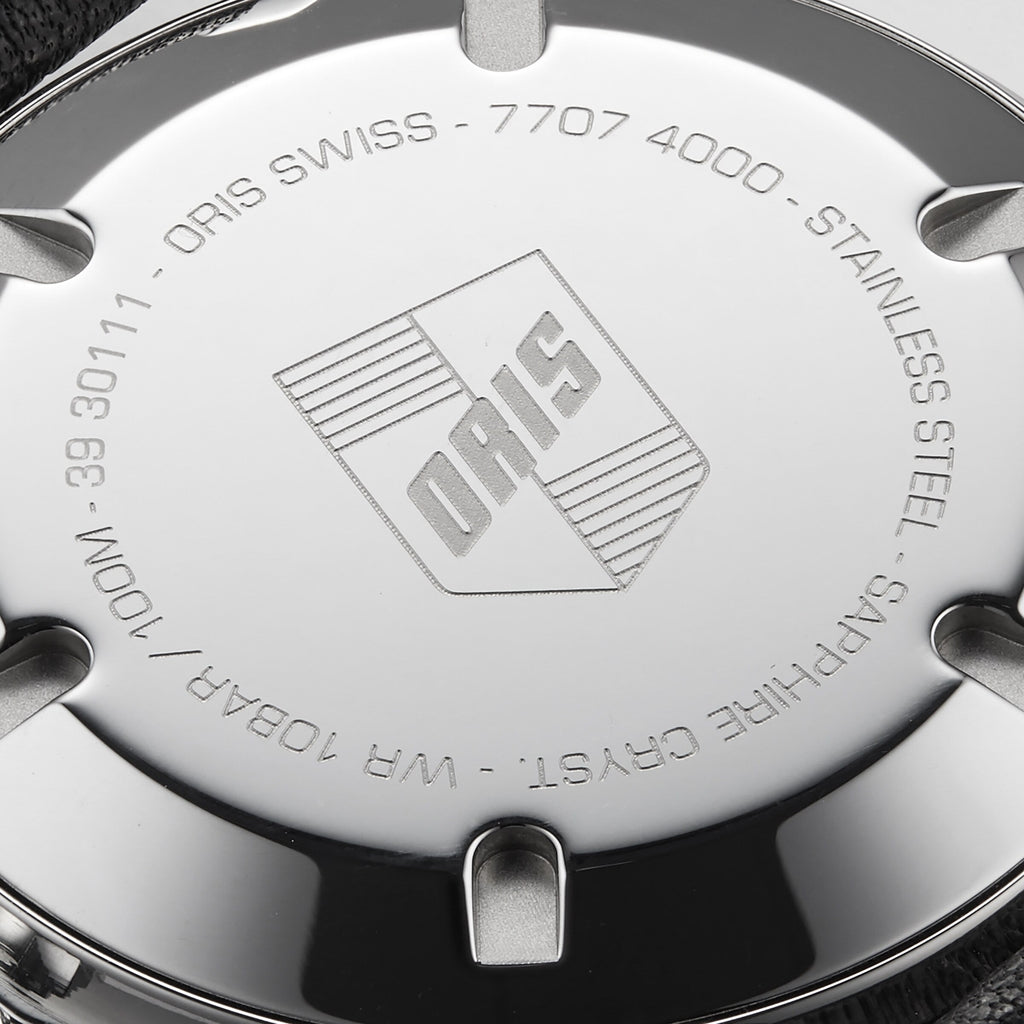 Divers Sixty‑Five