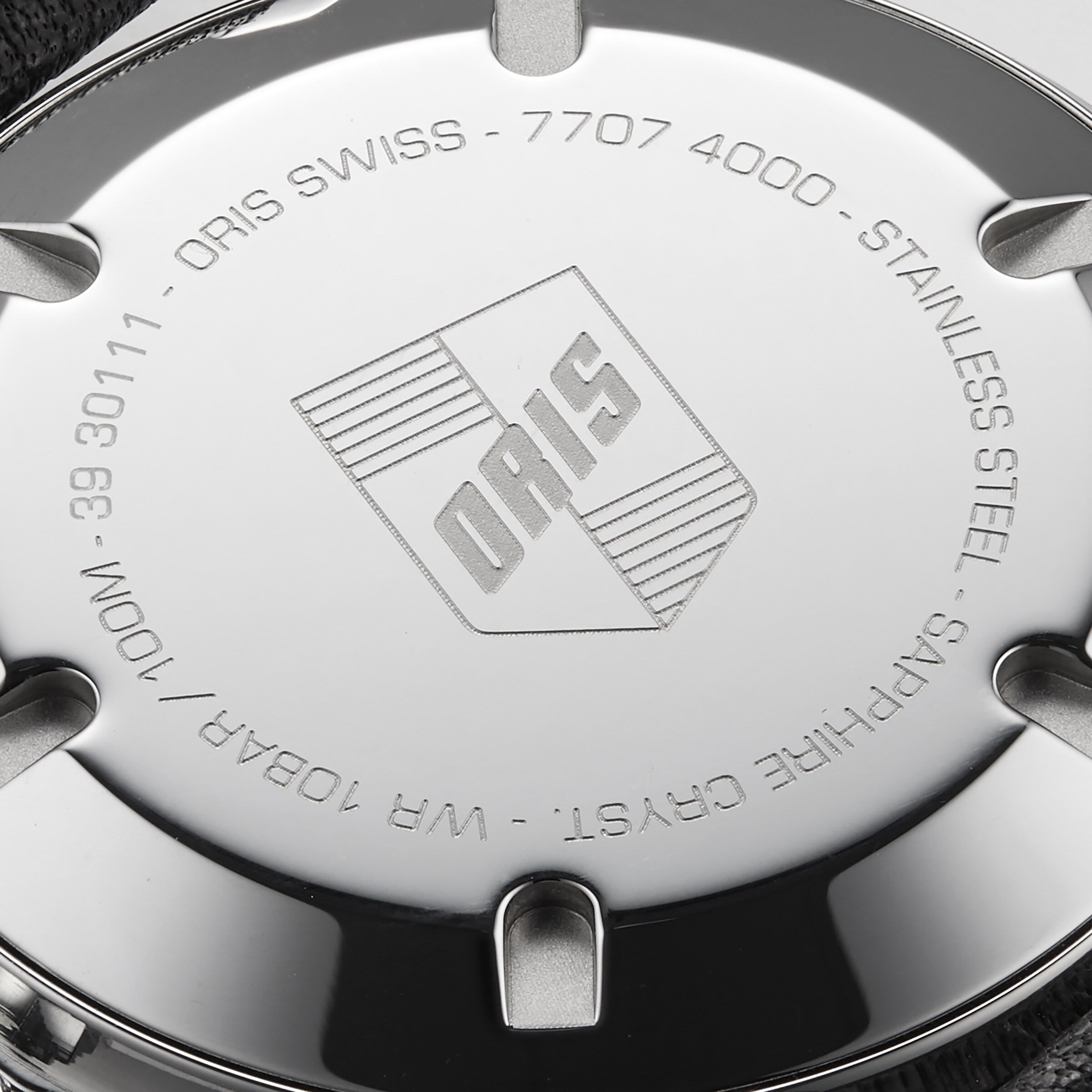 Divers Sixty‑Five
