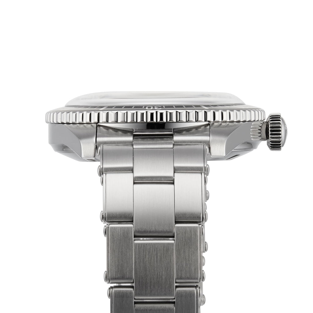 Divers Sixty‑Five