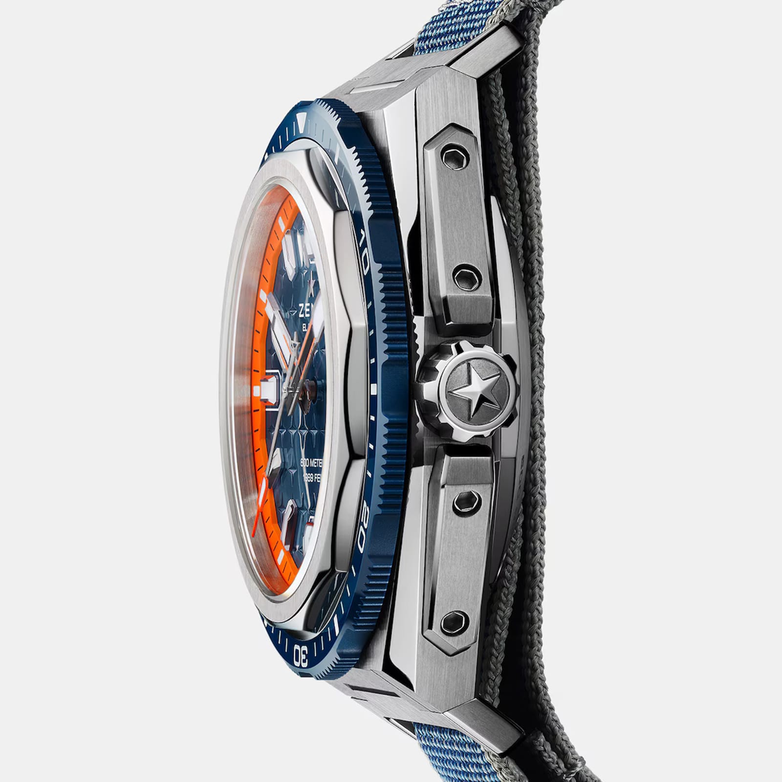 Defy Extreme Diver