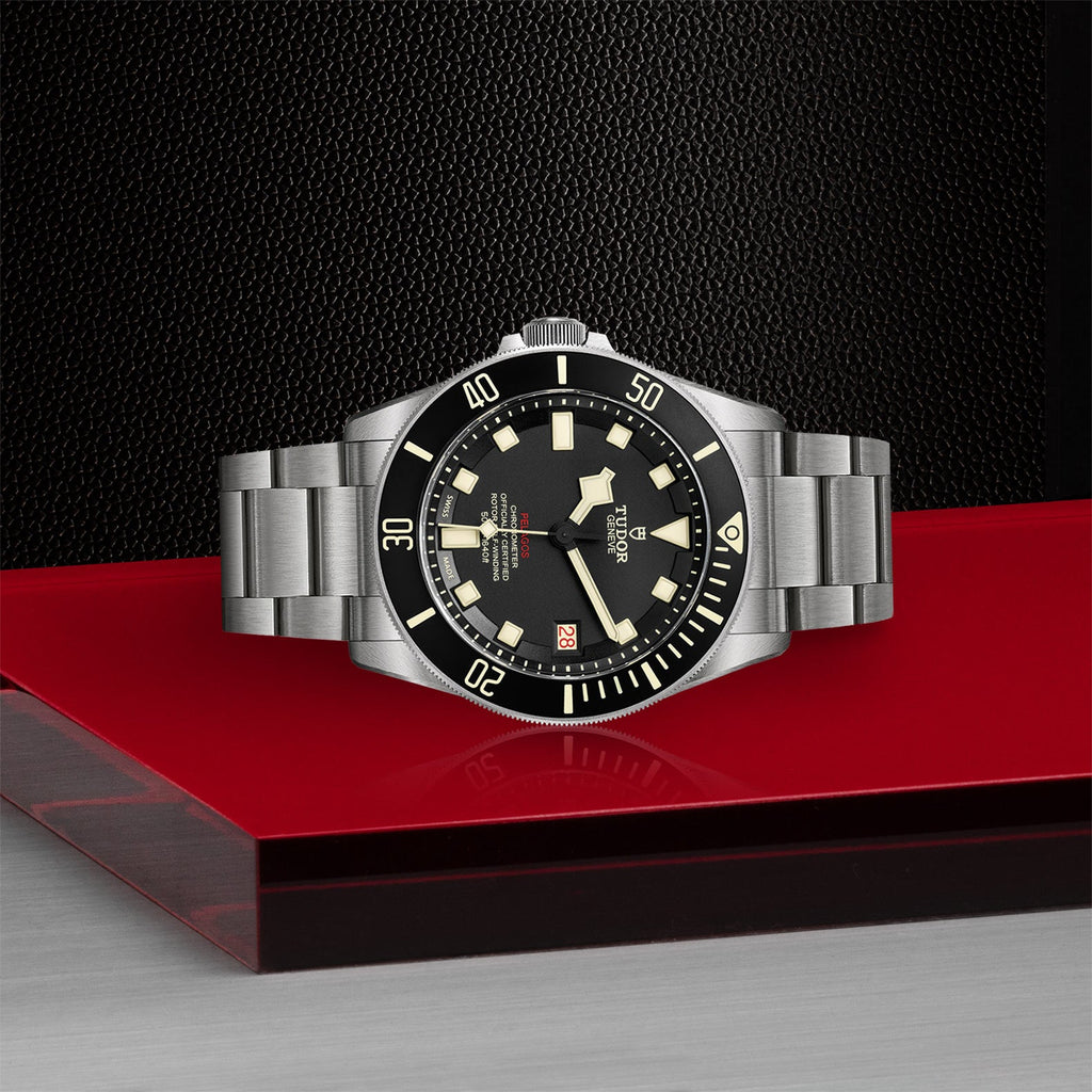 Pelagos LHD | 42mm, Titanium, Black Dial