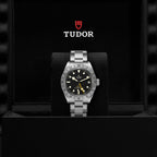 Black Bay Pro | 39mm, Stainless Steel, Black Dial