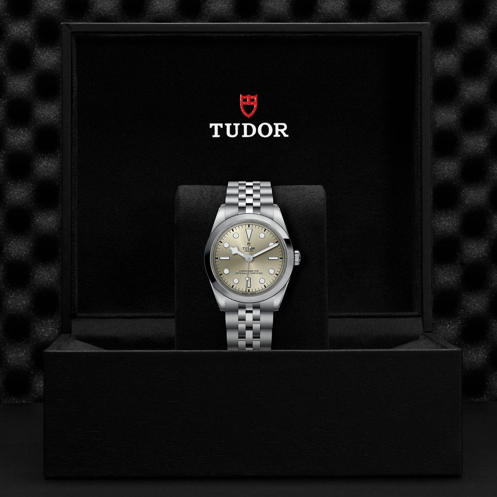 Black Bay One 36