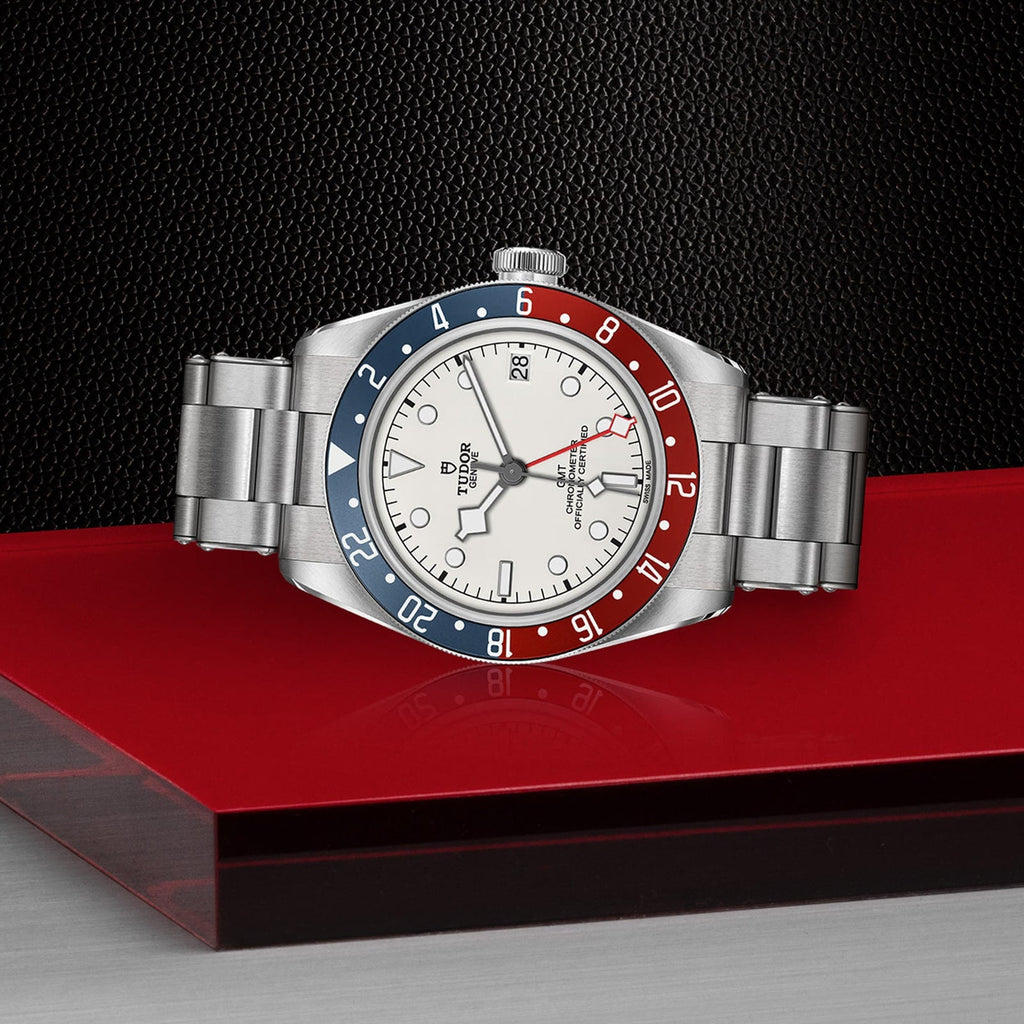 Black Bay GMT | 41mm, Stainless Steel, White Dial