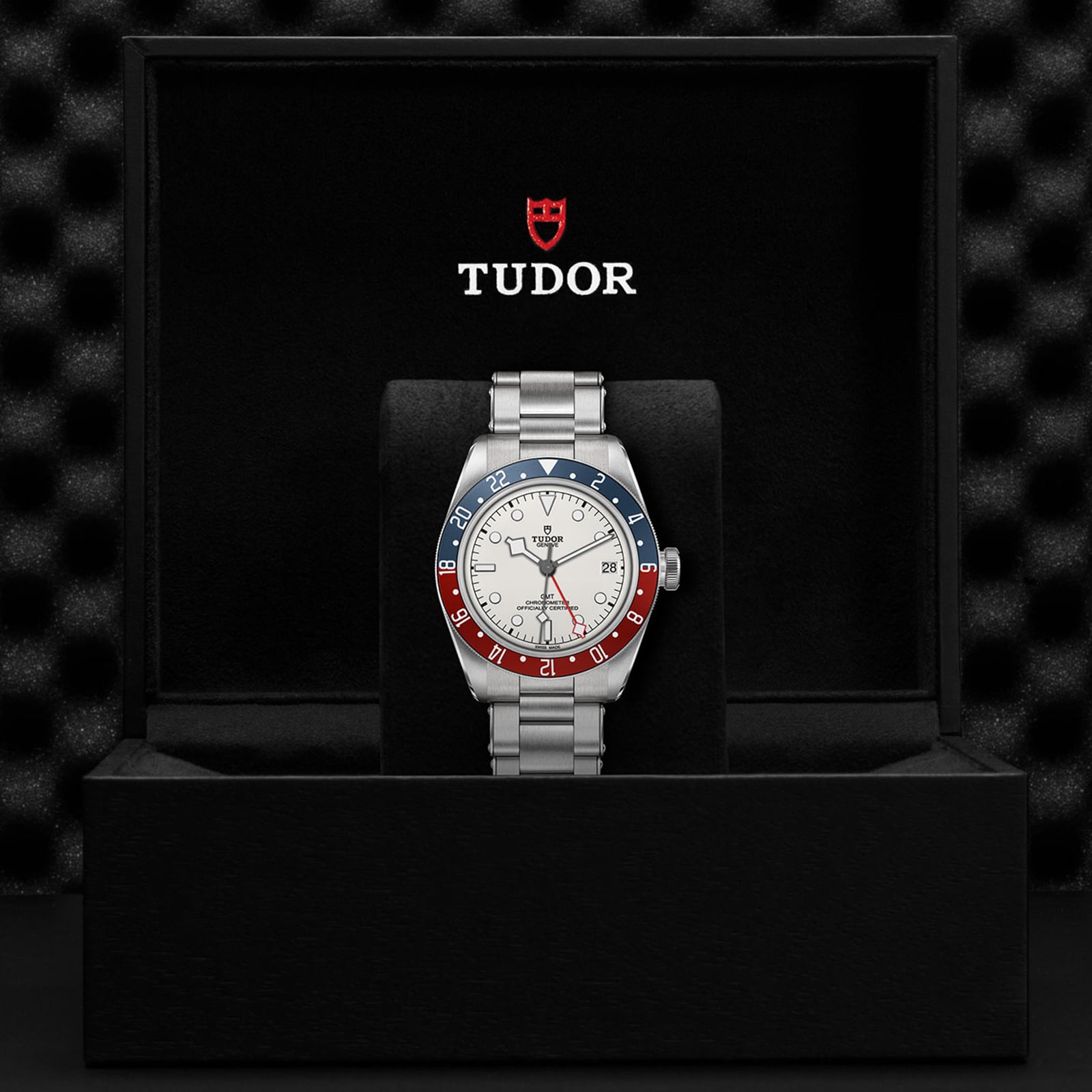 Black Bay GMT | 41mm, Stainless Steel, White Dial