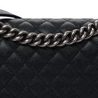 Caviar Quilted Medium Boy Flap Black