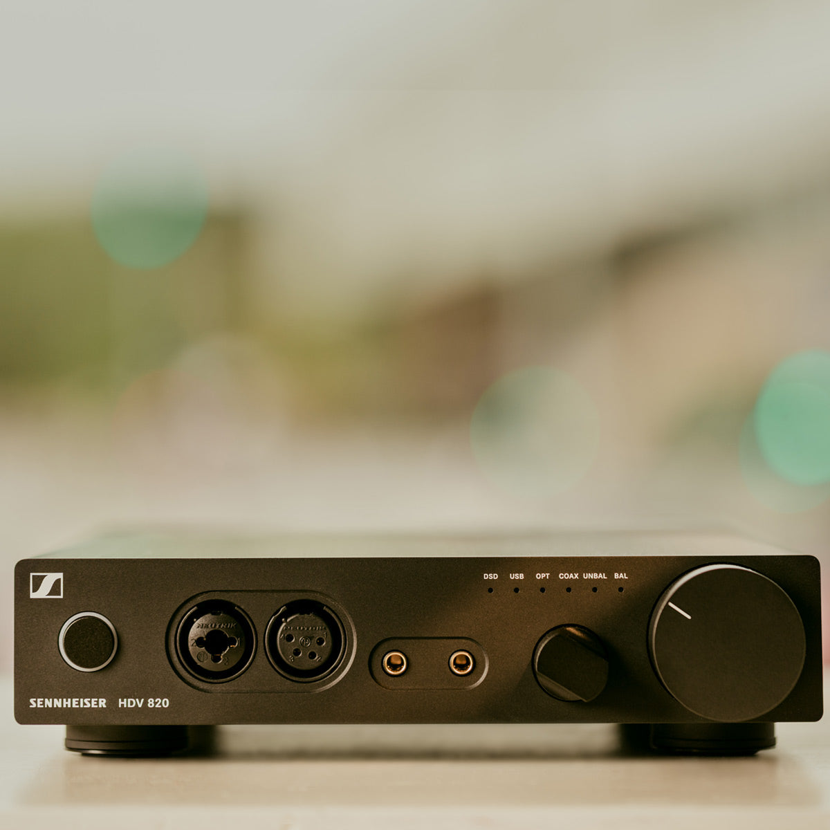 Sennheiser HD 800 S Open-Back Audiophile Headphones and HDV 820 Reference Headphone Amplifier/DAC Bundle