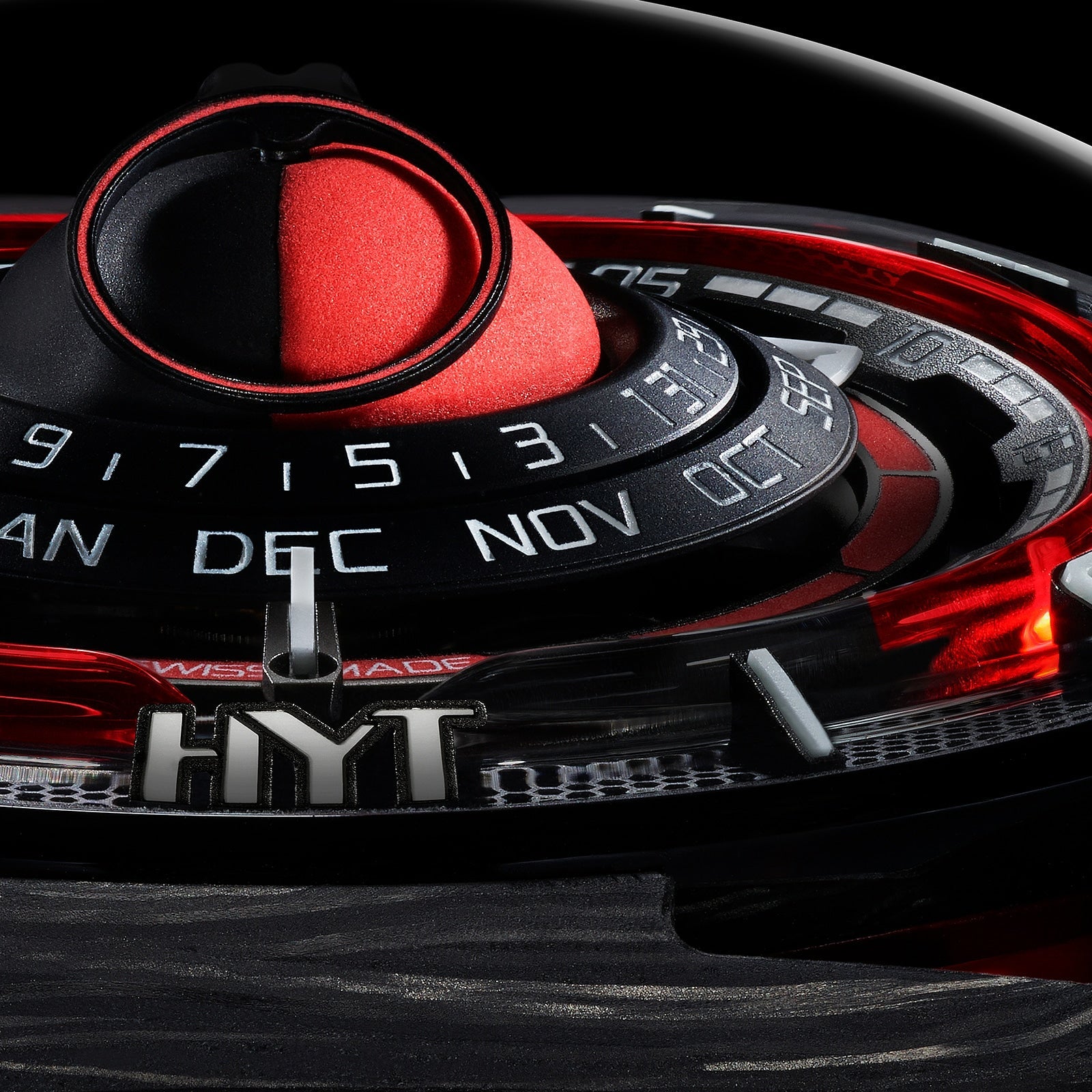 Moon Runner Red Magma