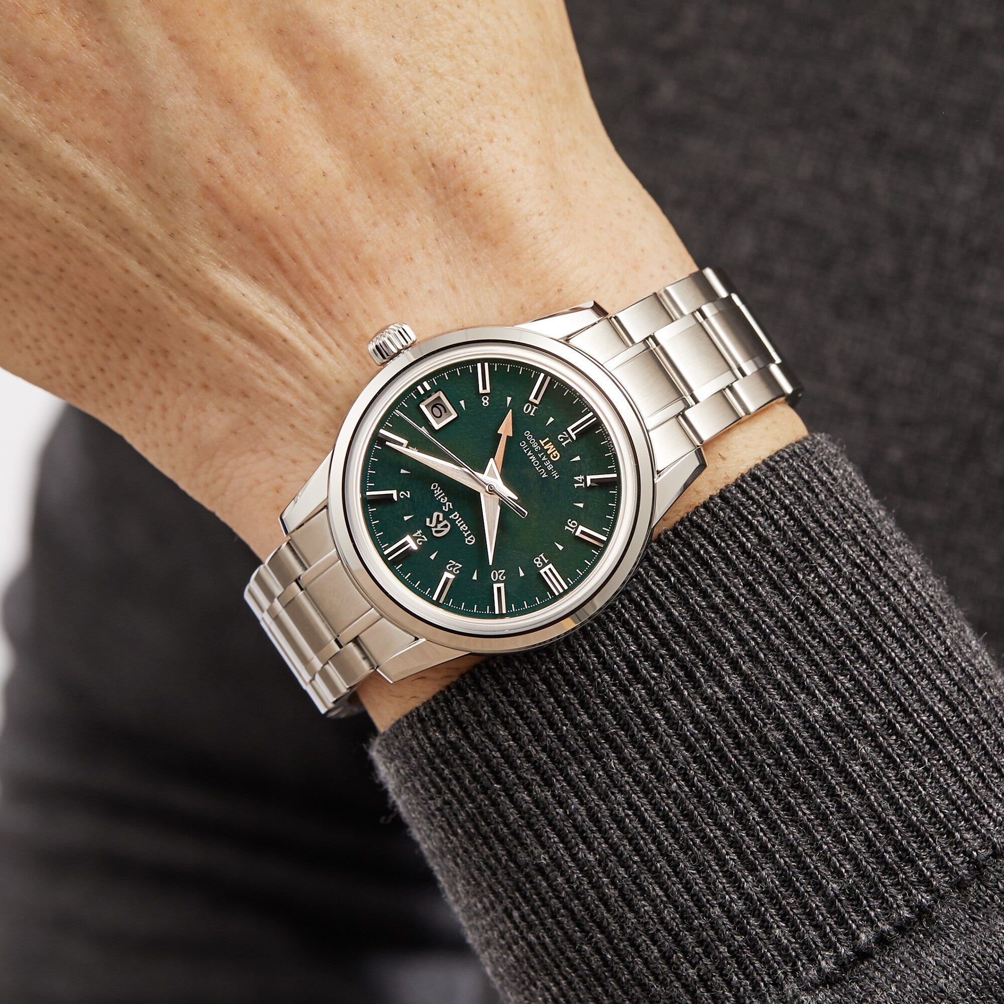 Hi-Beat GMT Elegance