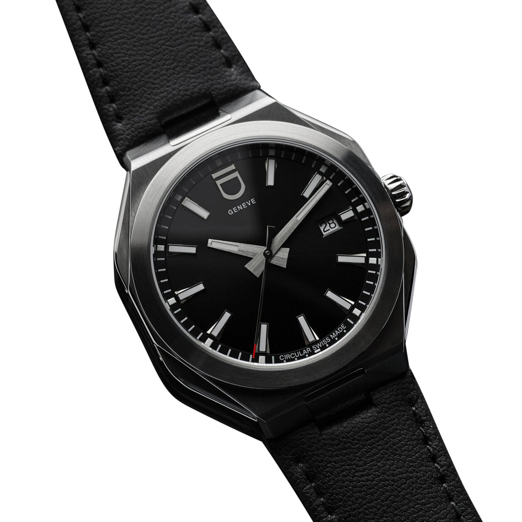 Circular 1 - Black