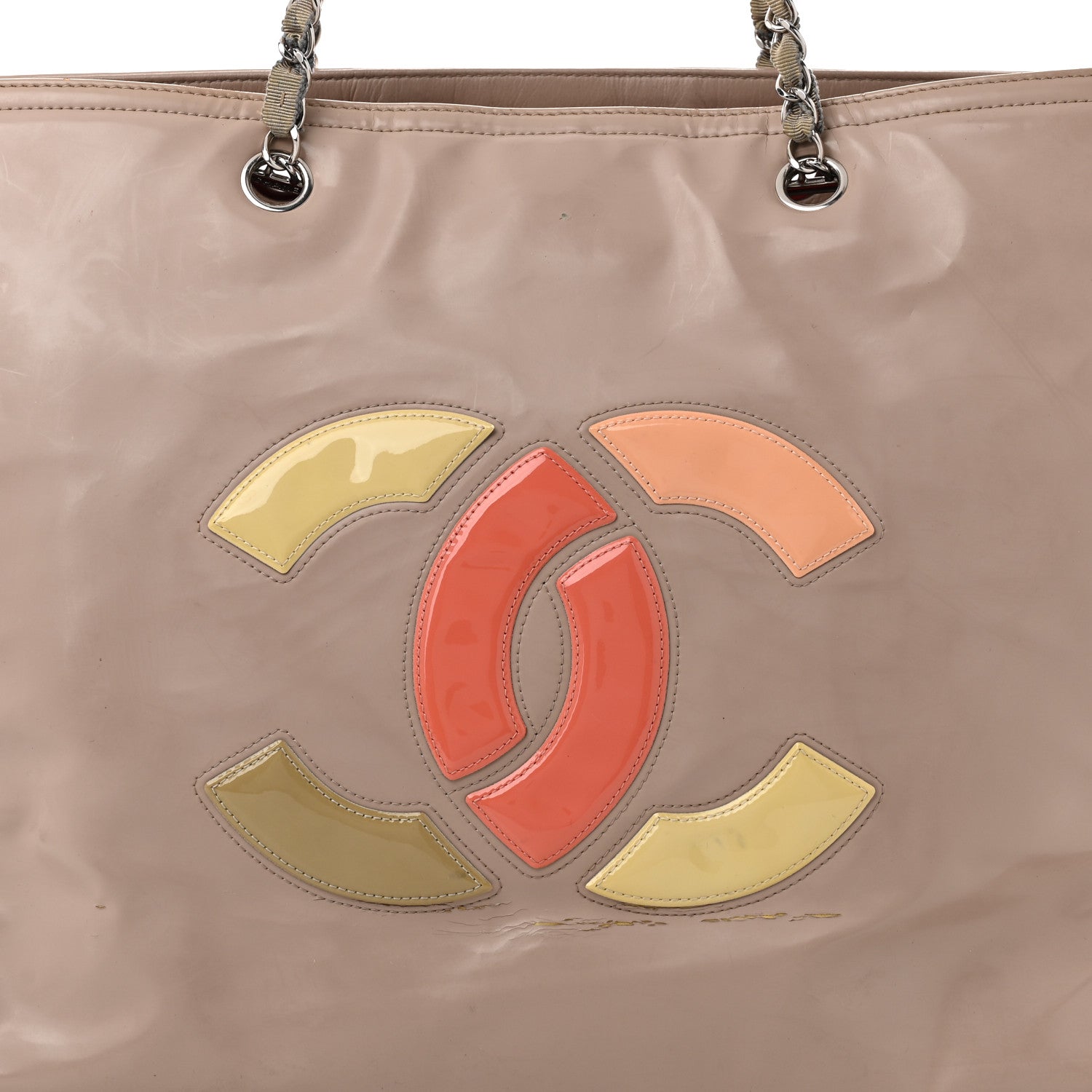 Vinyl Large Lipstick Tote Dark Beige