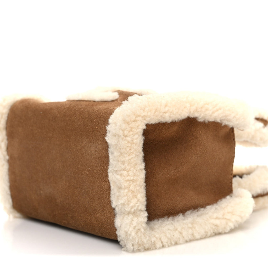 X UGG Suede shearling Small Shopping Bag Chestnut