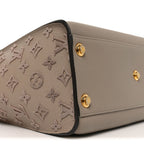 Calfskin Monogram Tufting On My Side Galet
