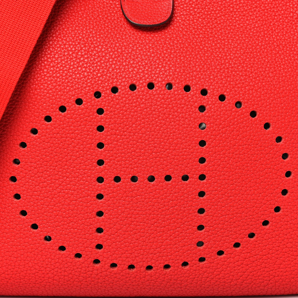 Taurillon Clemence EVELYNE III PM Rouge de Coeur