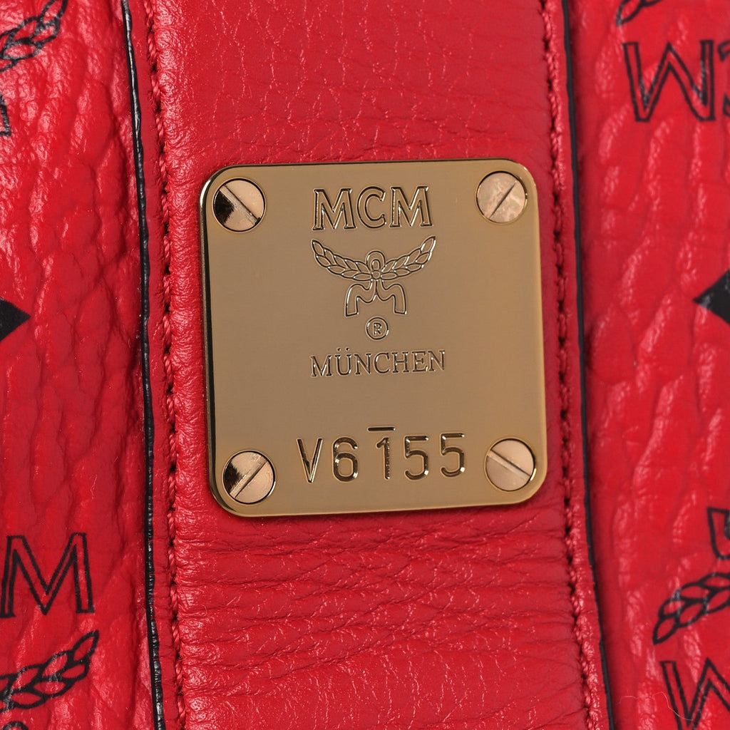Visetos Medium Liz Reversible Shopper Tote Ruby Red
