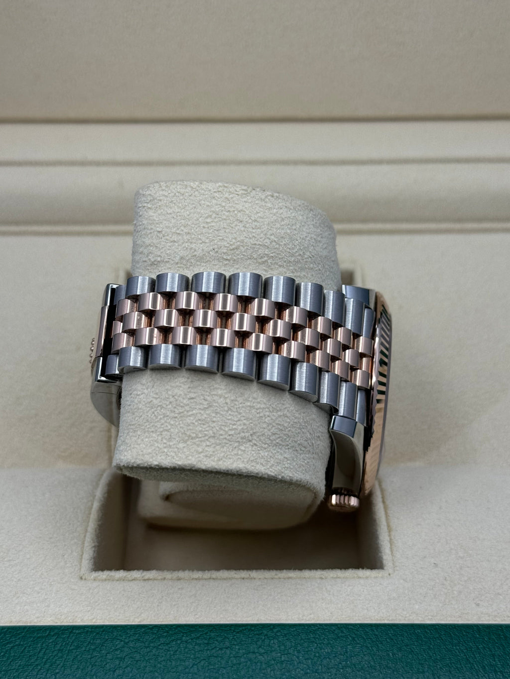 Rolex Steel and Everose Rolesor Datejust 41  - Sundust Index Dial - Jubilee Bracelet - 126331 suij