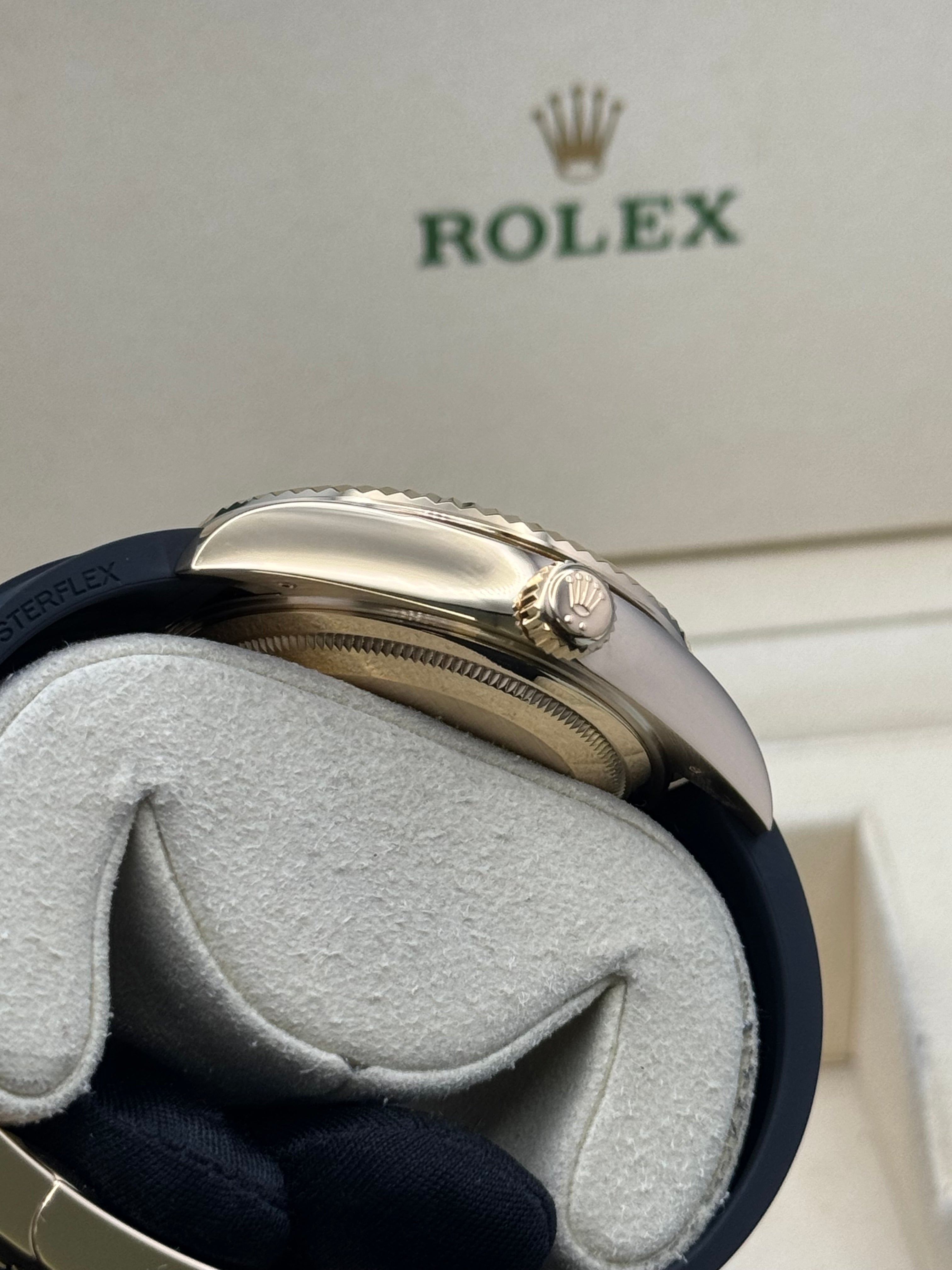 Rolex Yellow Gold Sky-Dweller  - Champagne Index Dial - Oysterflex Bracelet - 326238 chi