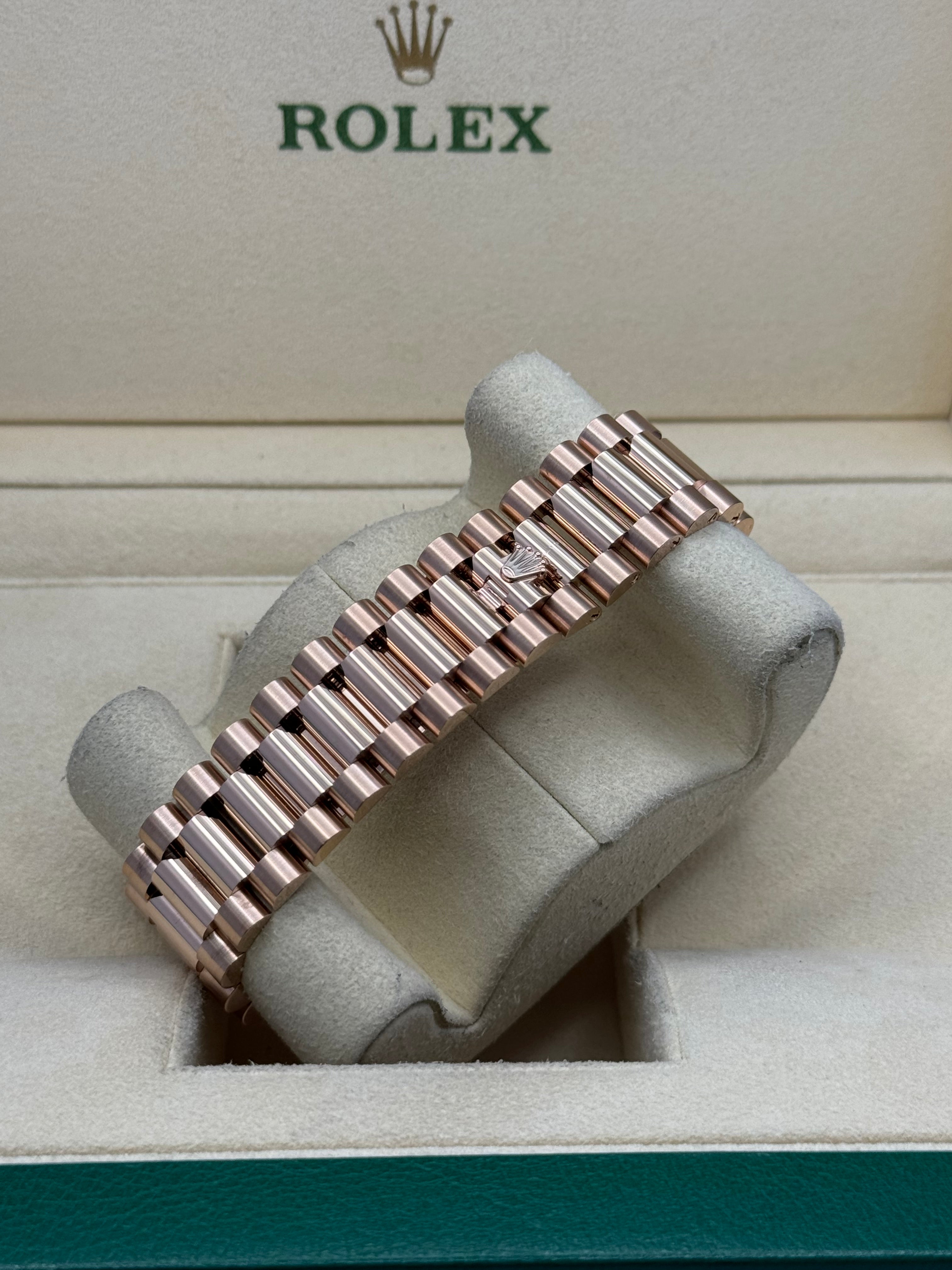 Rolex Everose Gold Day-Date 40 - Chocolate Diagonal Motif Index Dial - President Bracelet - 228235 chodmip