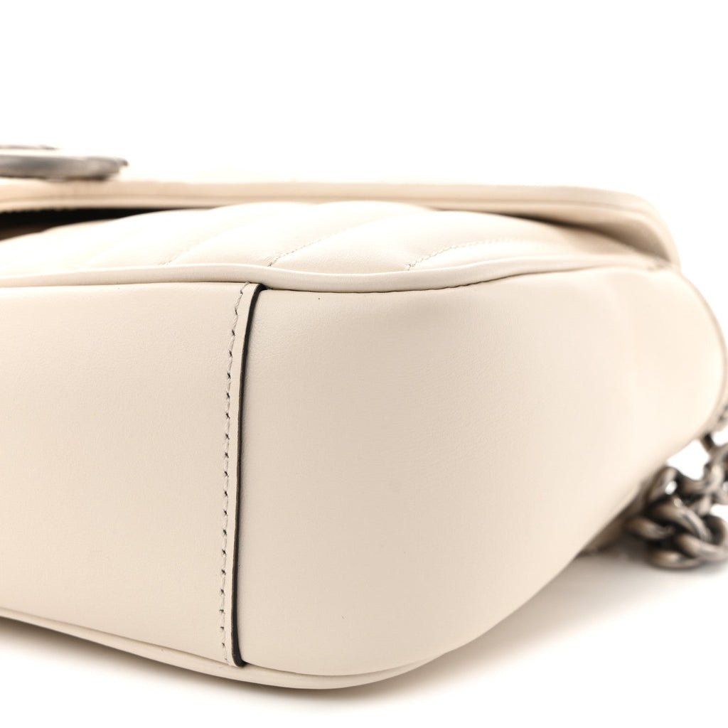 Calfskin Matelasse Aria Small GG Marmont Shoulder Bag Mystic White