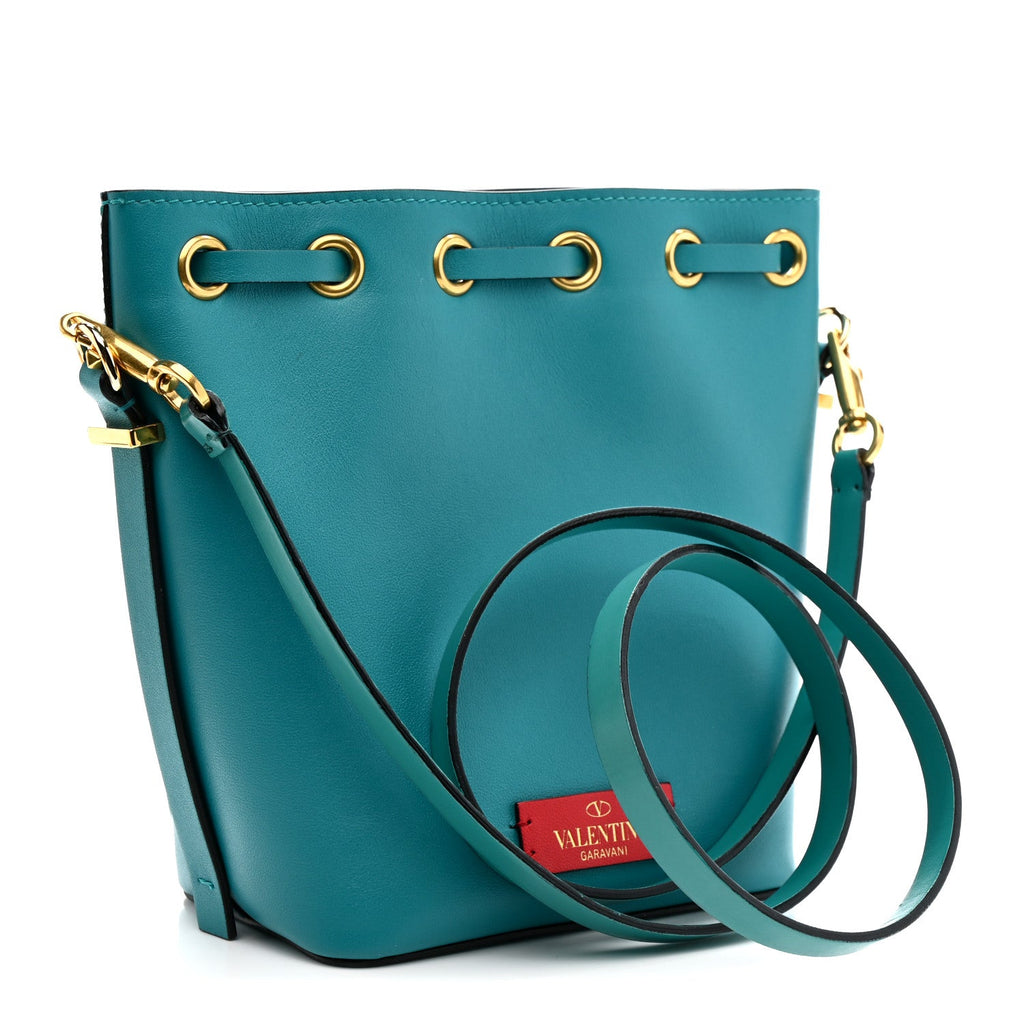 Calfskin Vlogo Bucket Bag Blue