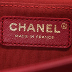 Caviar Quilted Medium Boy Flap Red