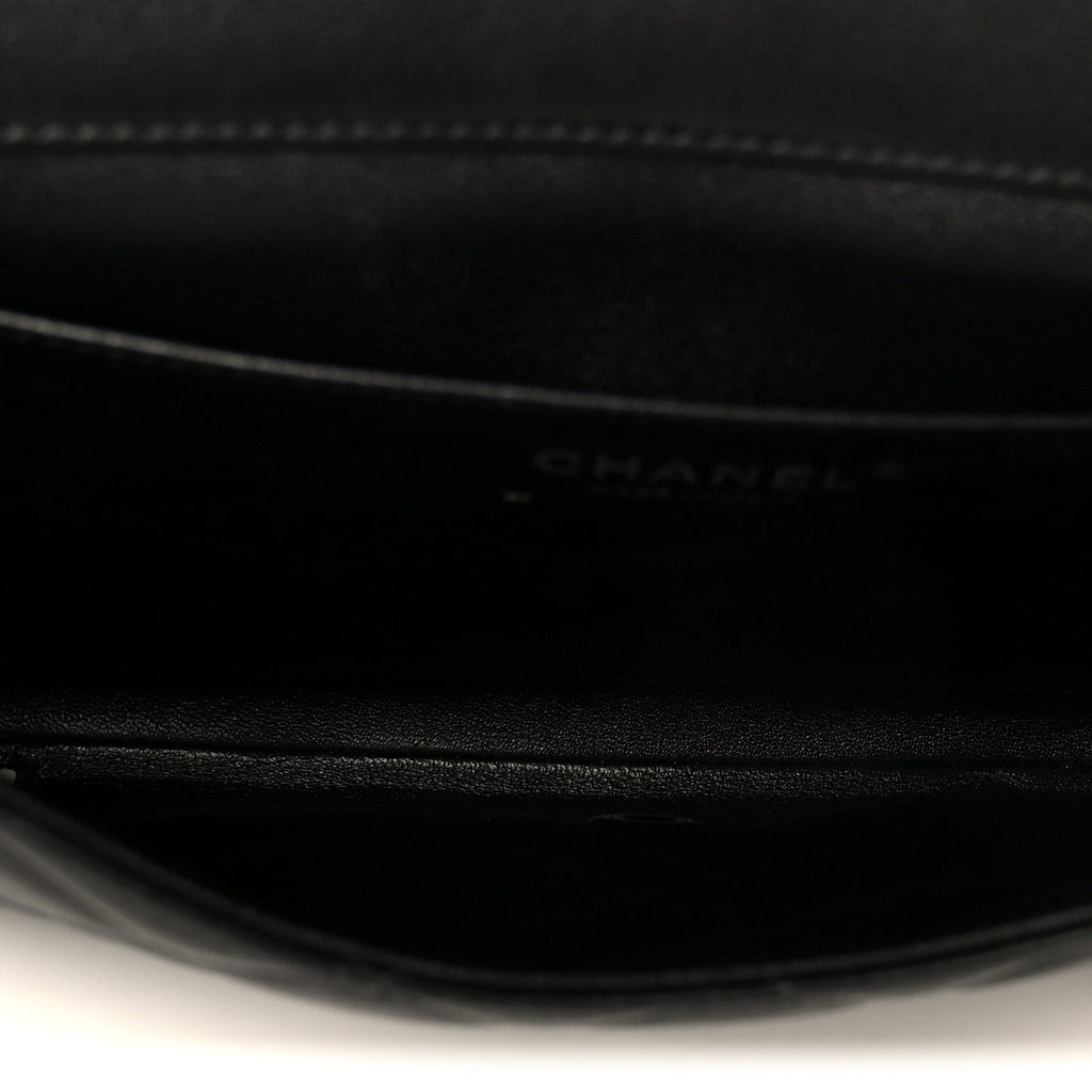 Lambskin Quilted Clutch With Chain Flap Black