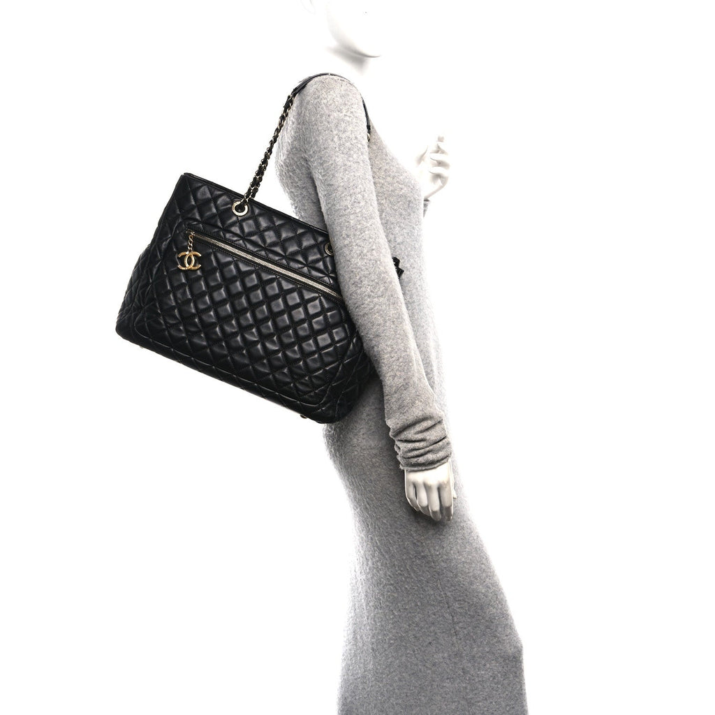 Lambskin Quilted Large Tote Black