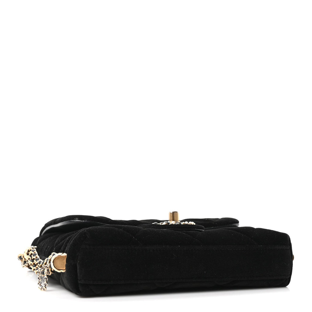 Velvet Quilted Crush On Chains Flap Bag Black