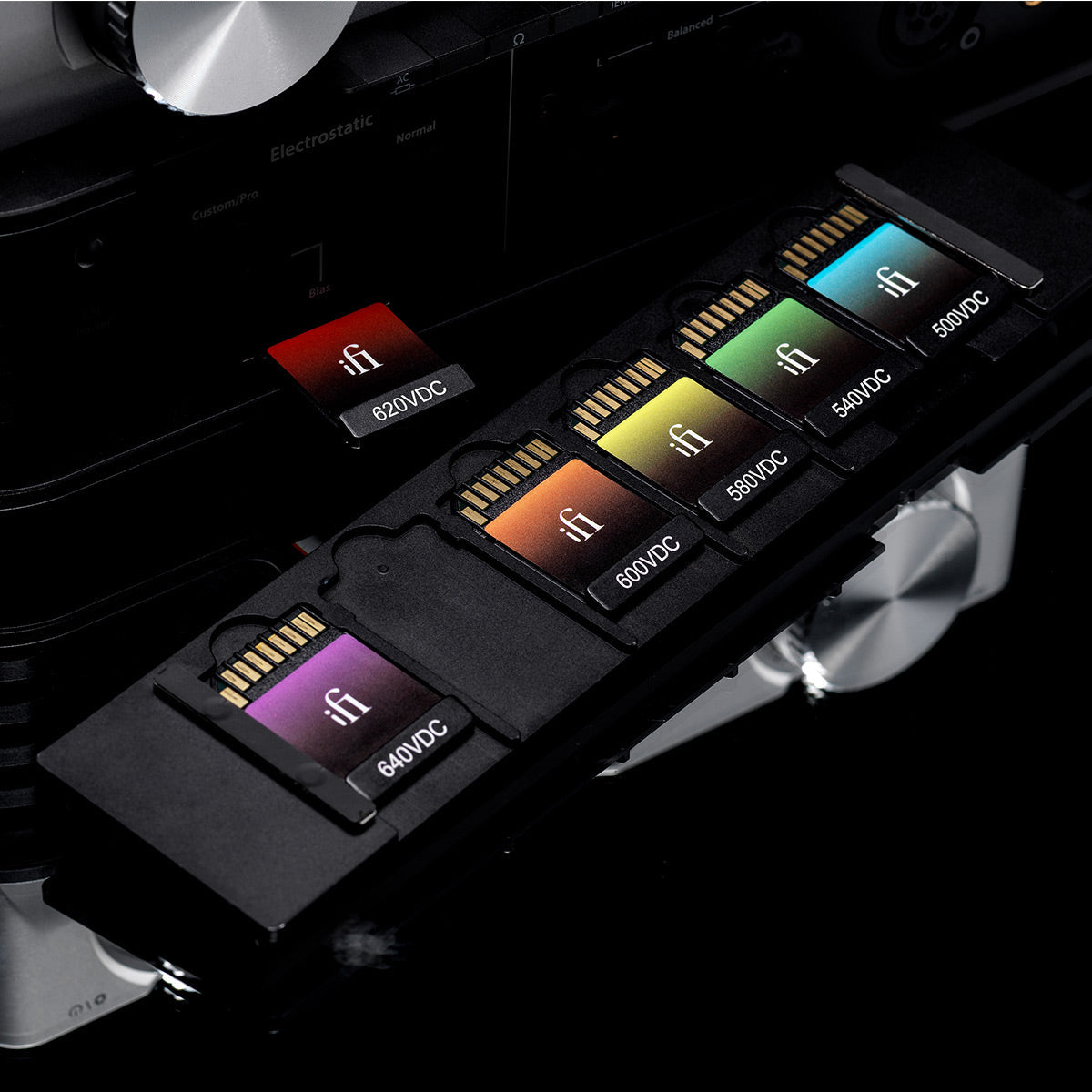 iFi Audio iCan Phantom Analog Headphone Amplifier
