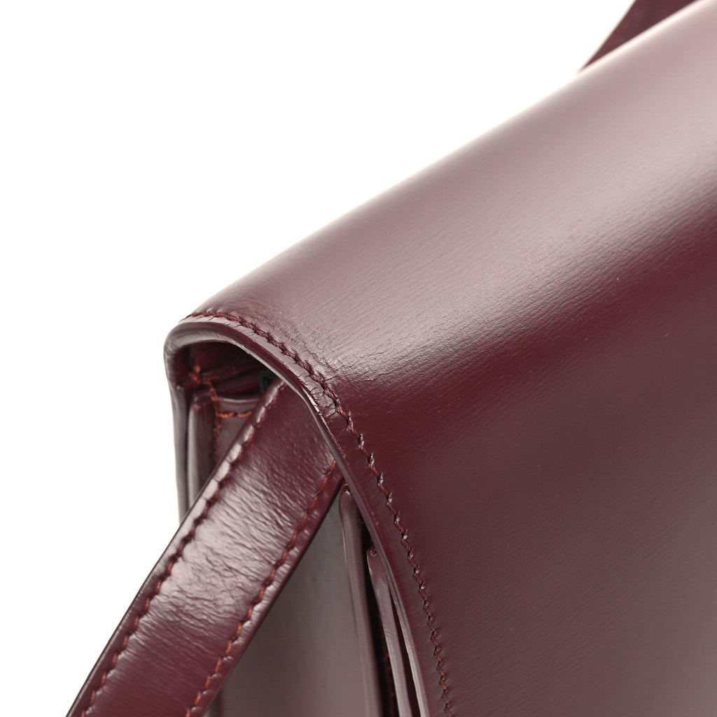 Box Calfskin Medium Classic Box Flap Bag Burgundy
