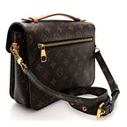 Monogram Pochette Metis