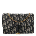 Oblique Saddle Chain Pouch Blue