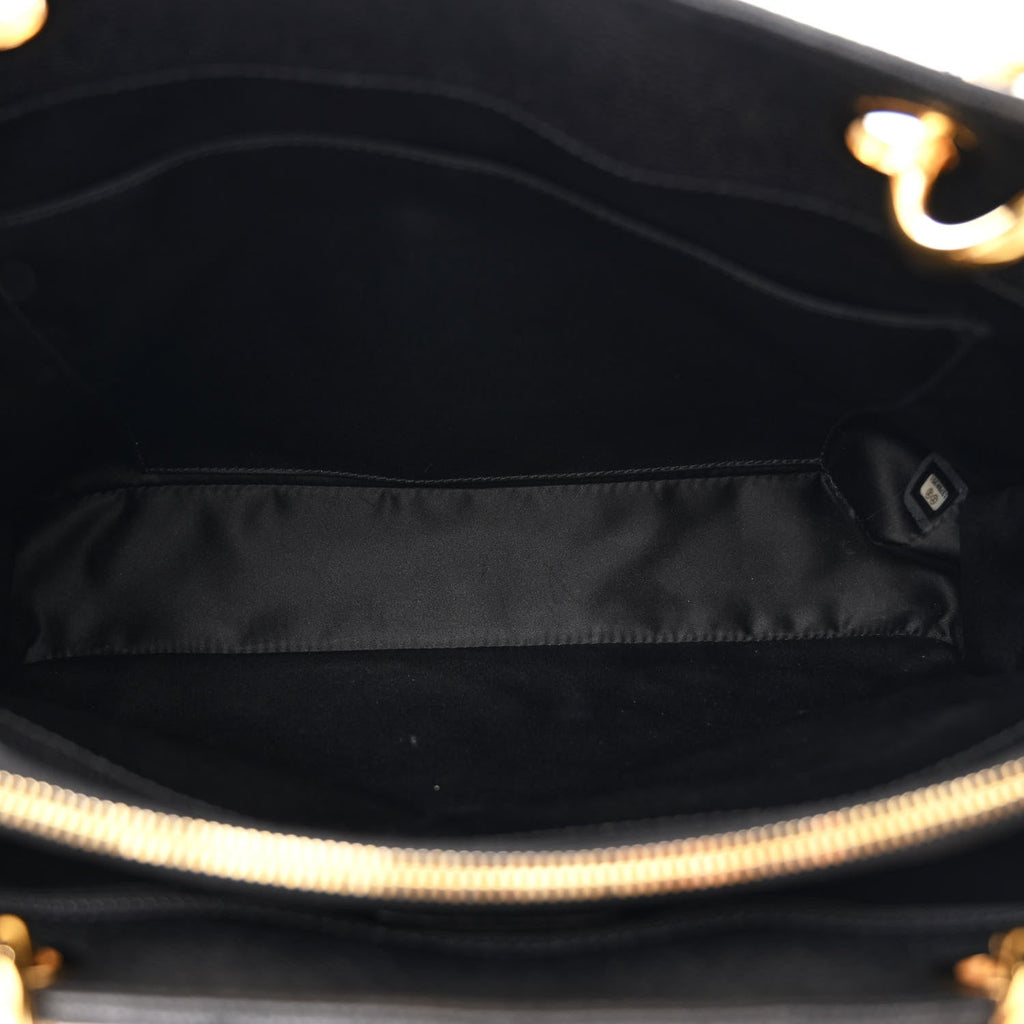 Caviar Quilted Grand Shopping Tote GST Black