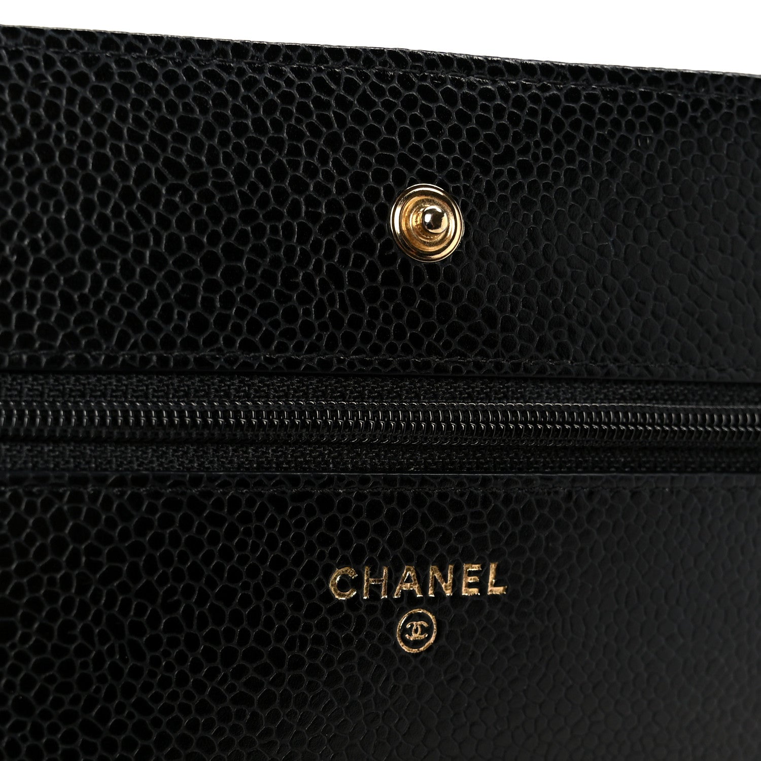 Caviar Quilted Wallet on Chain WOC Black