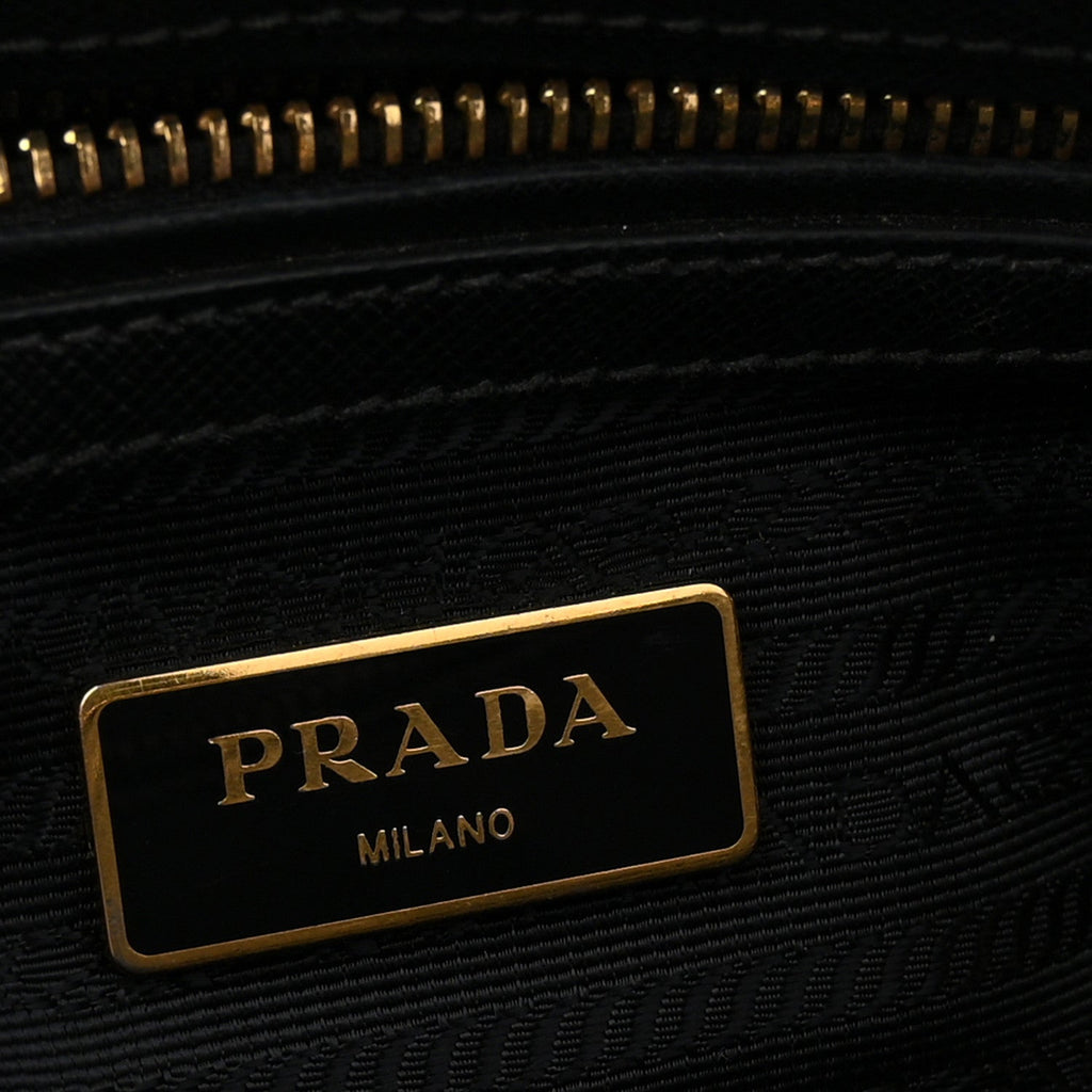 Saffiano Small Galleria Double Zip Tote Black