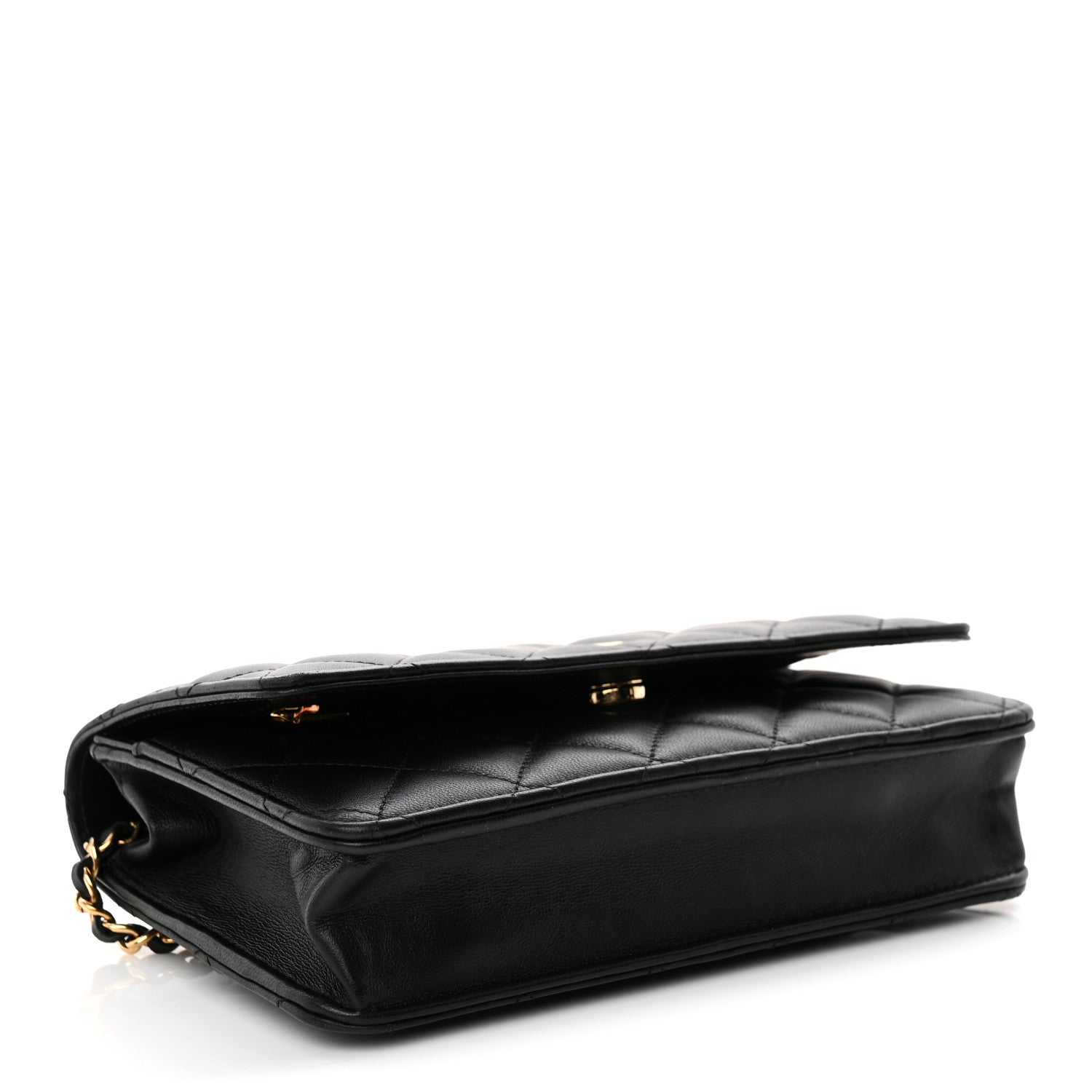Lambskin Quilted Wallet On Chain WOC Black