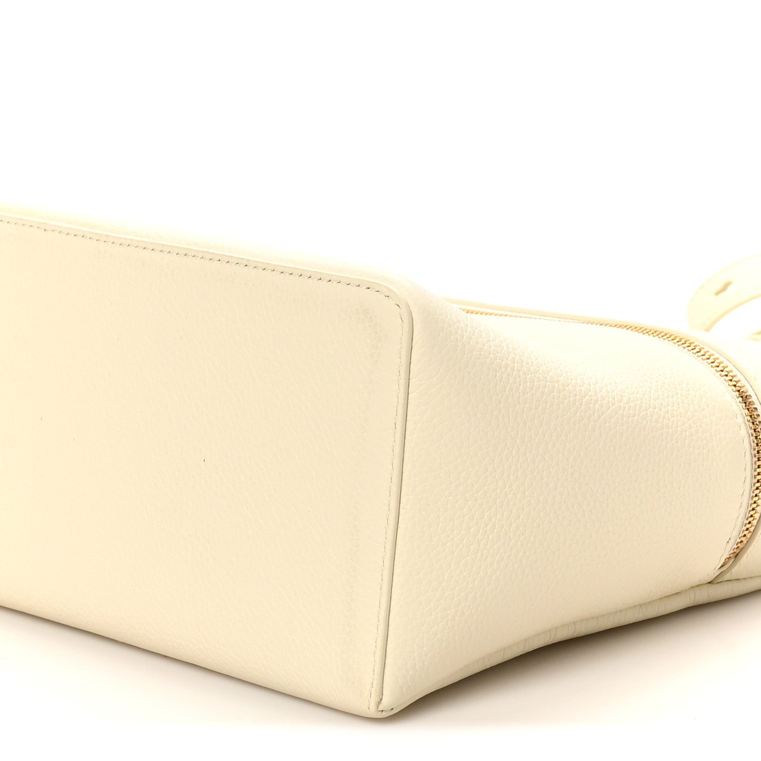 Grained Calfskin L27 Extra Pocket Pouch Whisper White