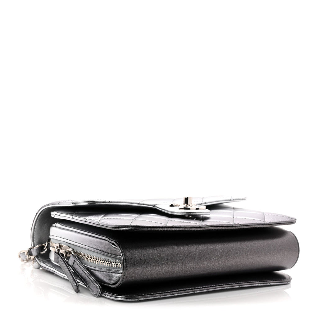 Metallic Lambskin Large Like A Wallet Flap Silver