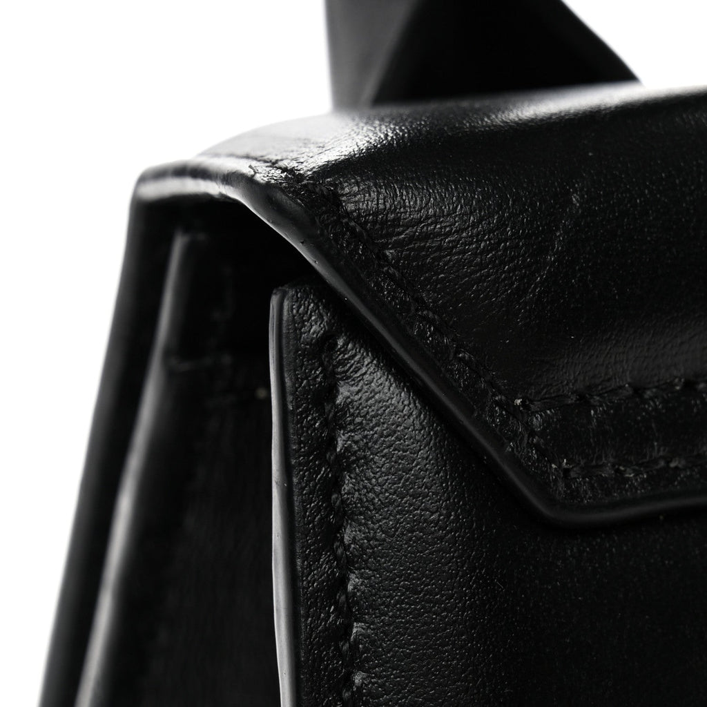 Smooth Calfskin Le Chiquito Noeud Black