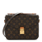 Monogram Pochette Metis