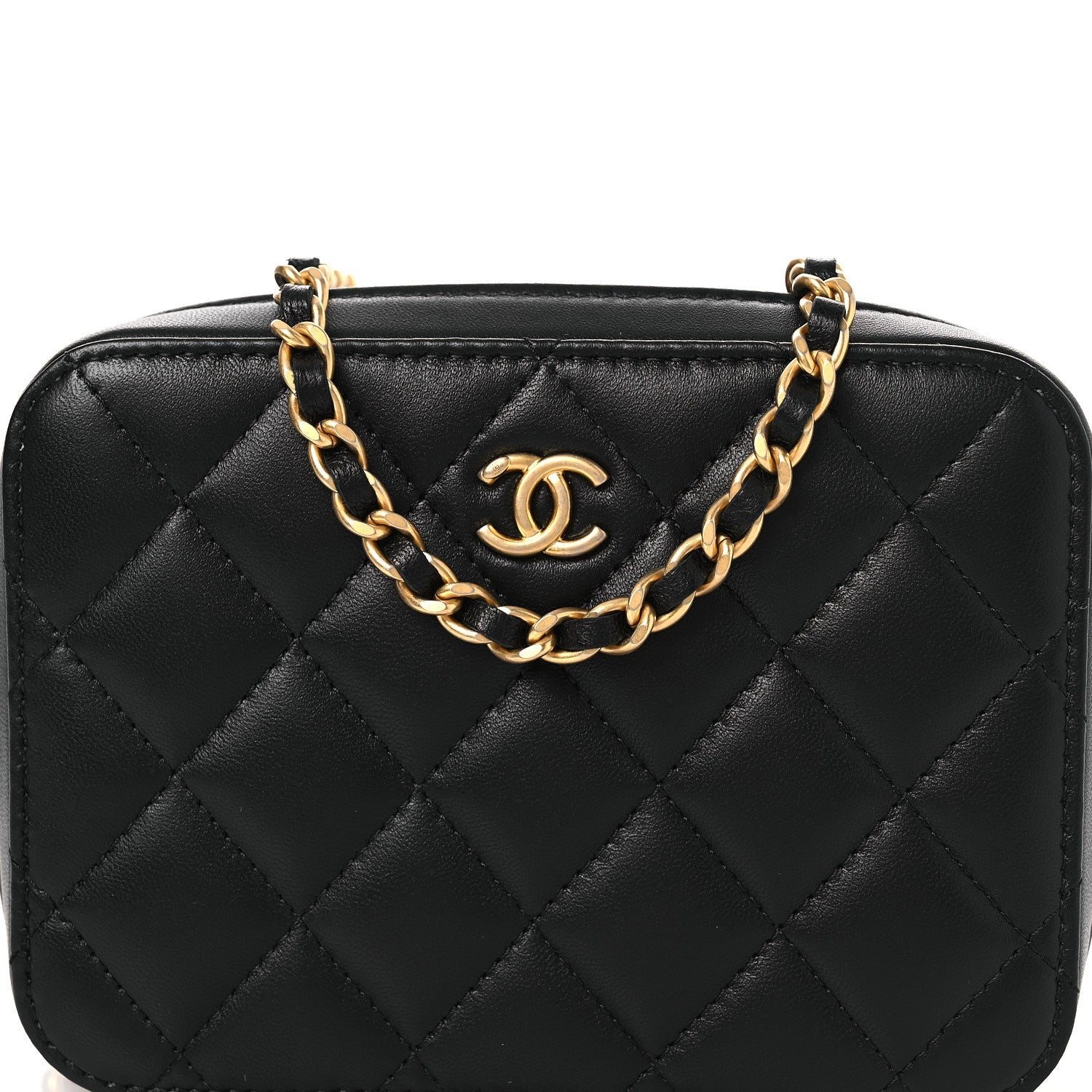 Lambskin Quilted CC Pearl Crush Camera Case Black