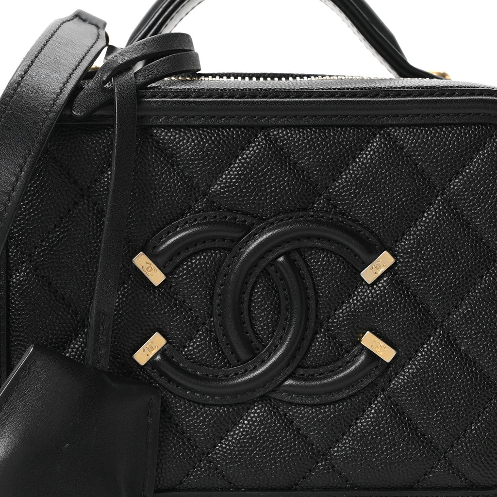 Caviar Quilted Small CC Filigree Vanity Case Black