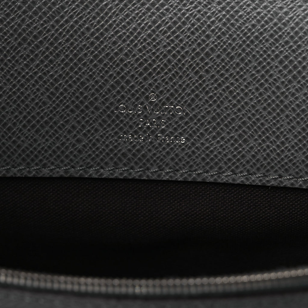 Epi Neo Belaia Clutch  Glacier