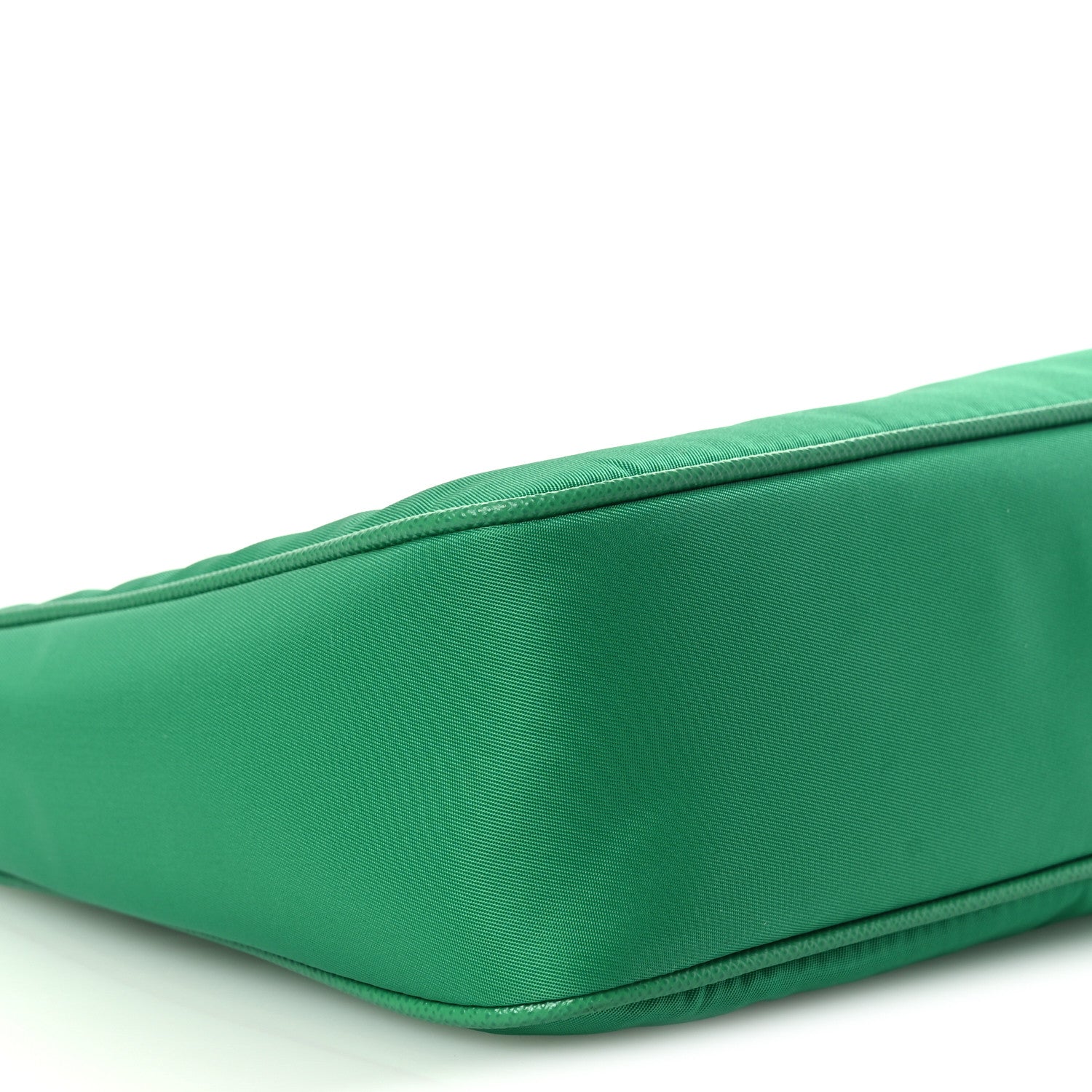 Re-Nylon Re-Edition 2005 Shoulder Bag Menta