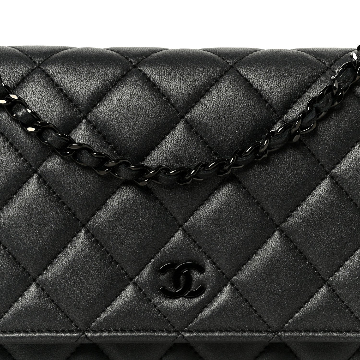 Lambskin Quilted Wallet On Chain WOC So Black