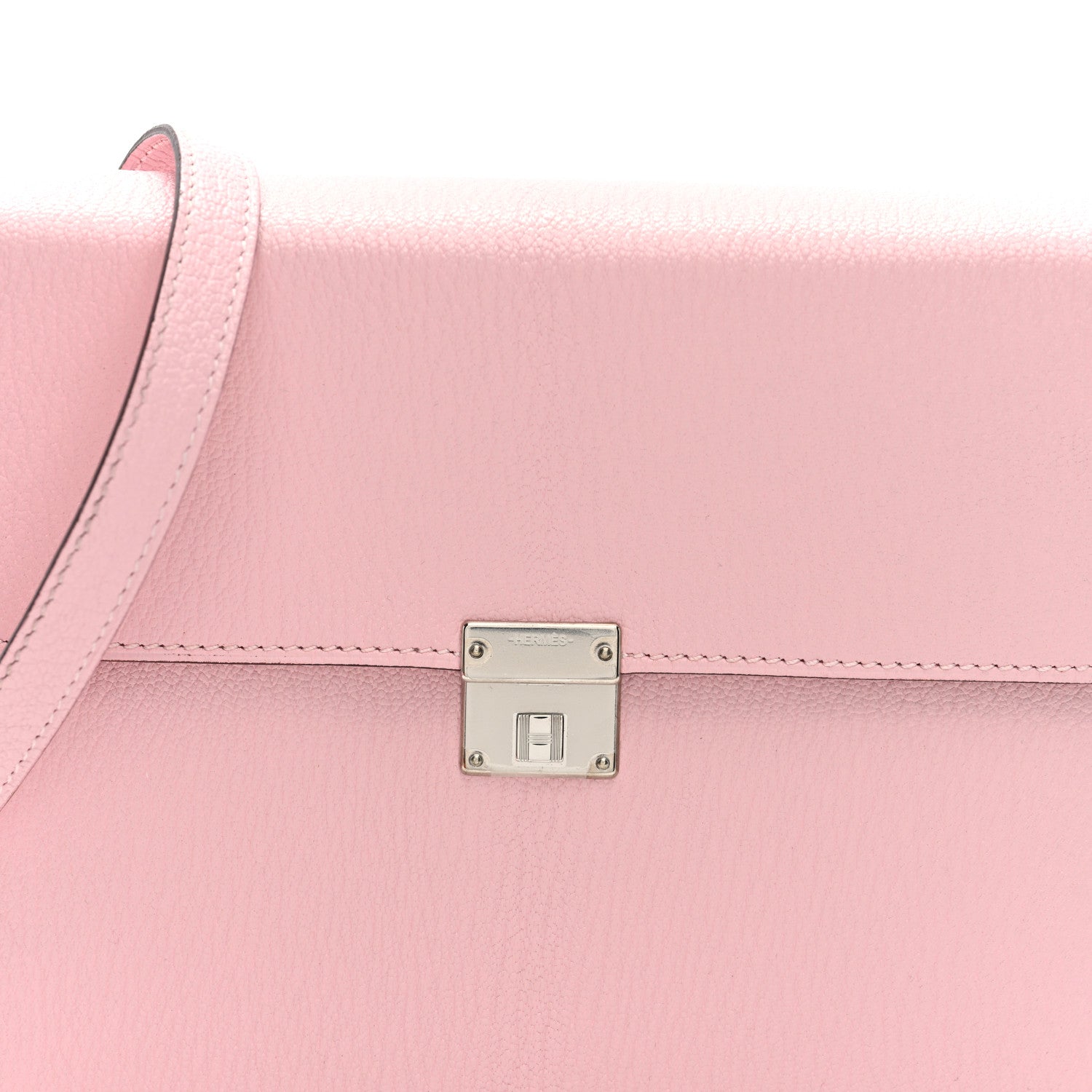 Chevre Mysore Clic 16 Wallet Rose Sakura