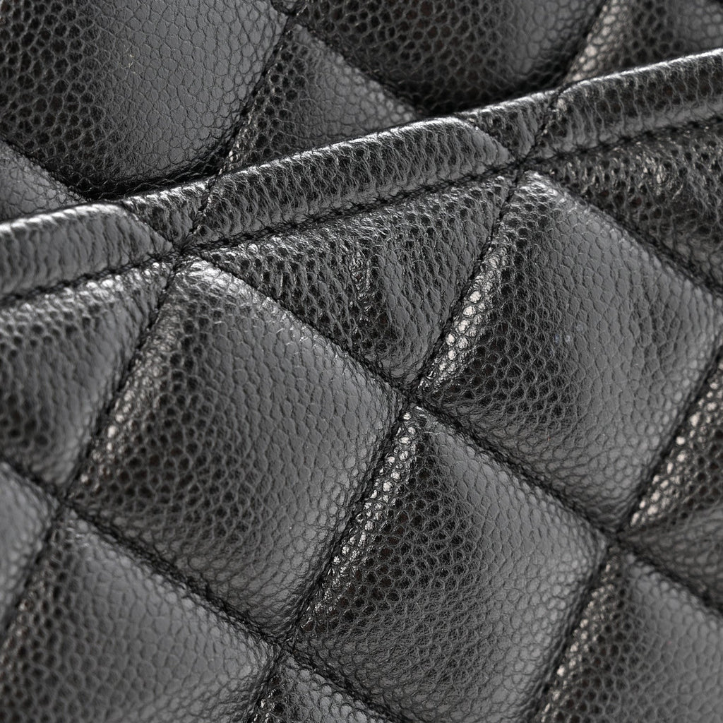 Caviar Quilted CC Timeless Soft Tote Black
