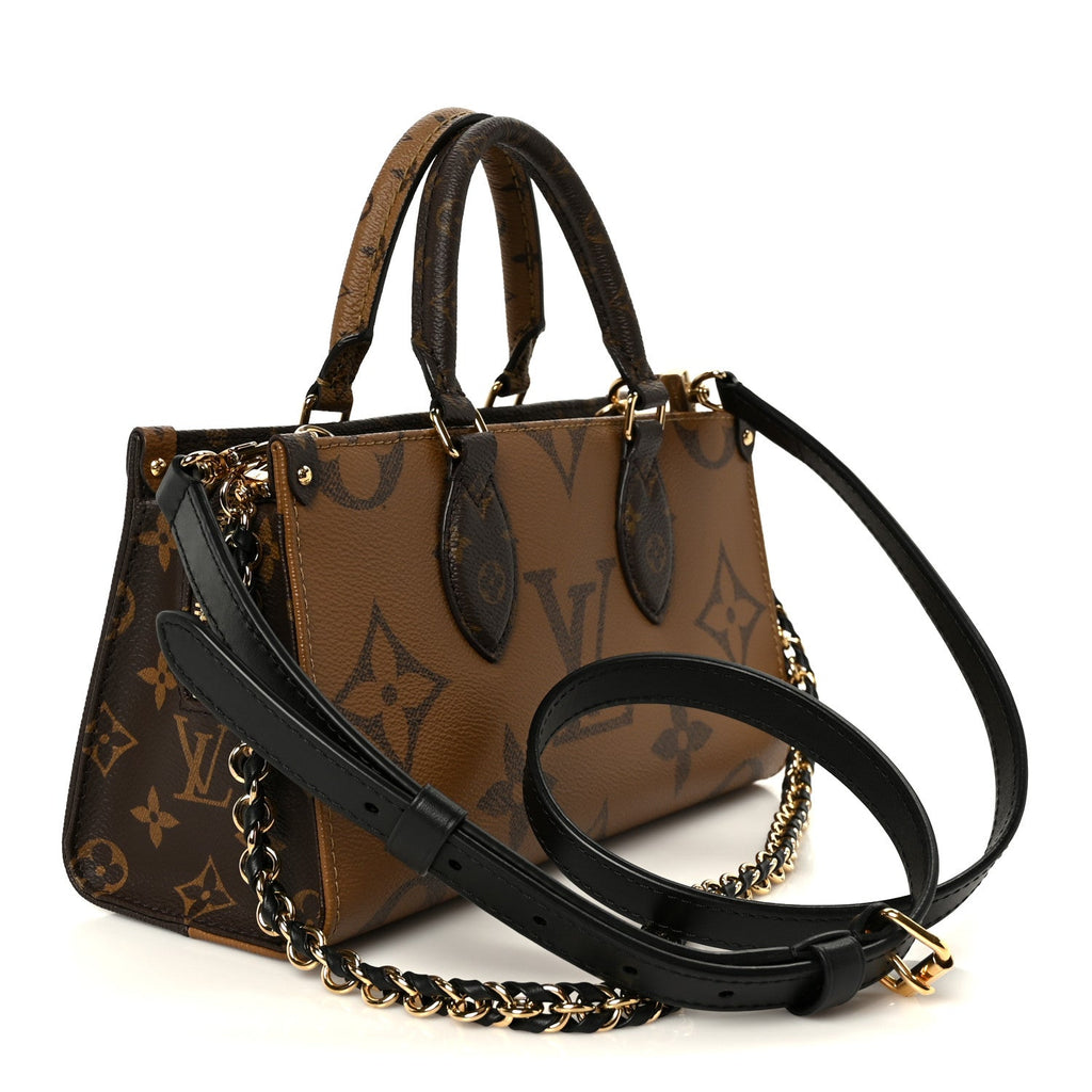 Reverse Monogram Giant OnTheGo East West Chain