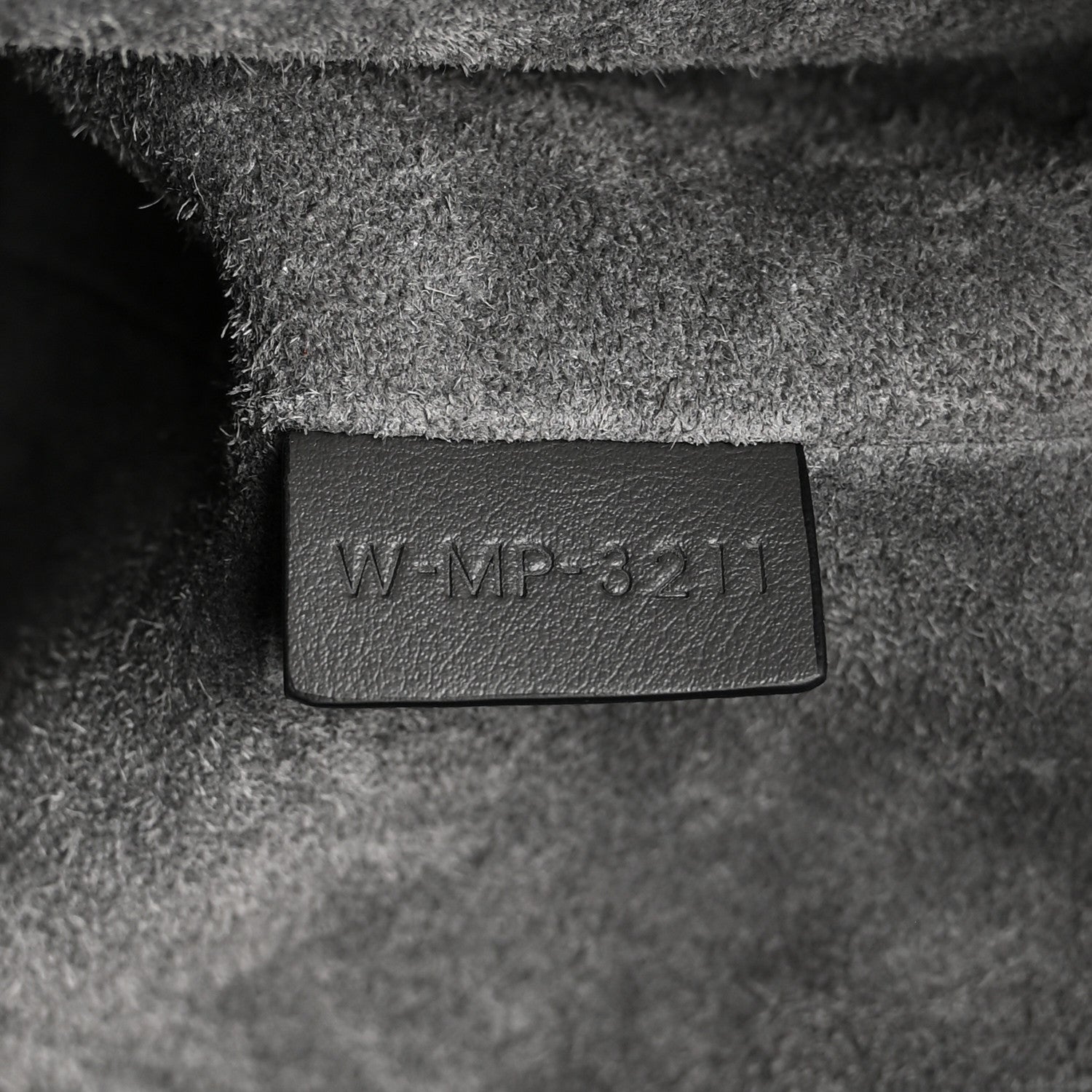 Smooth Calfskin Bucket 16 Bag Anthracite